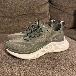 APL Streamline Women’s Size 6
